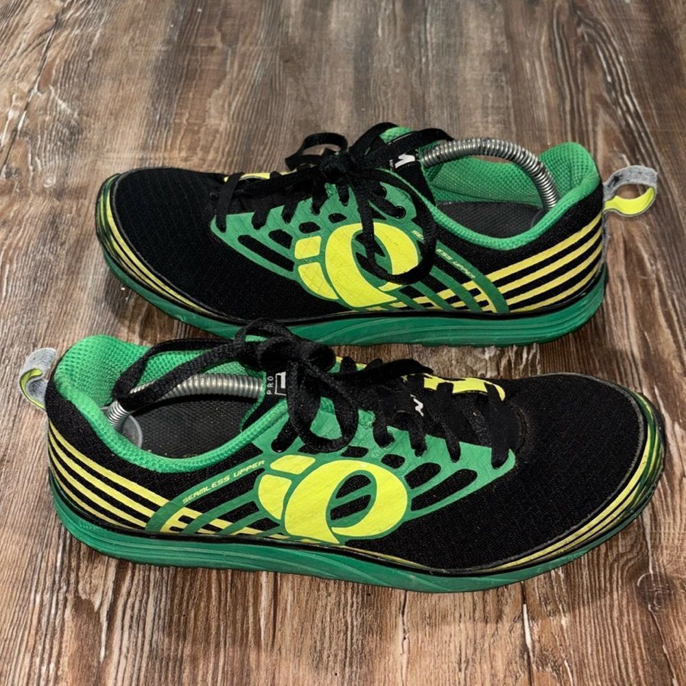 Pearl Izumi Men’s Black & Green Running Shoes